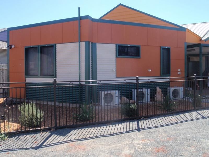 2/2 Pundal Avenue, South Hedland WA 6722