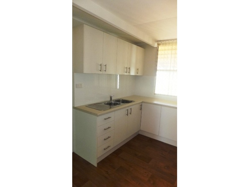 b/18 Roberts Road, South Hedland WA 6722