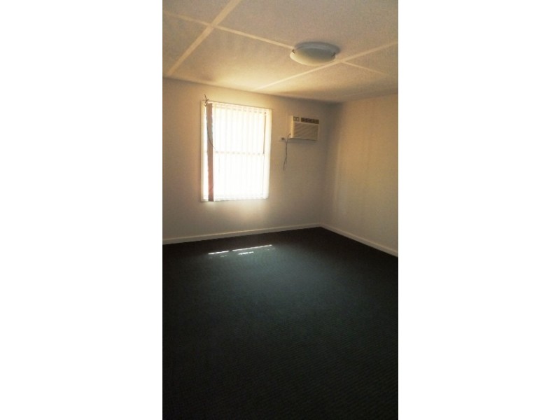 b/18 Roberts Road, South Hedland WA 6722