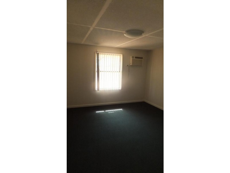 b/18 Roberts Road, South Hedland WA 6722