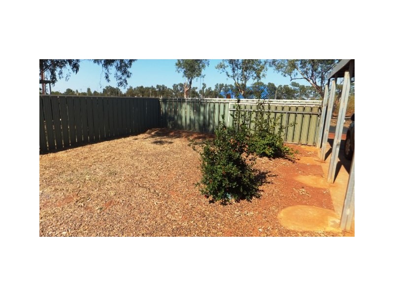 b/18 Roberts Road, South Hedland WA 6722