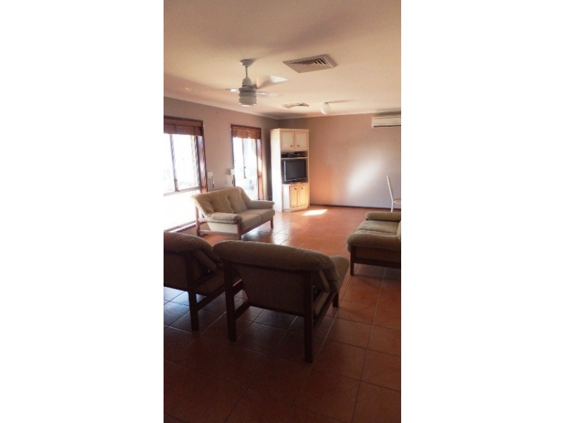 31 Etrema Loop, South Hedland WA 6722