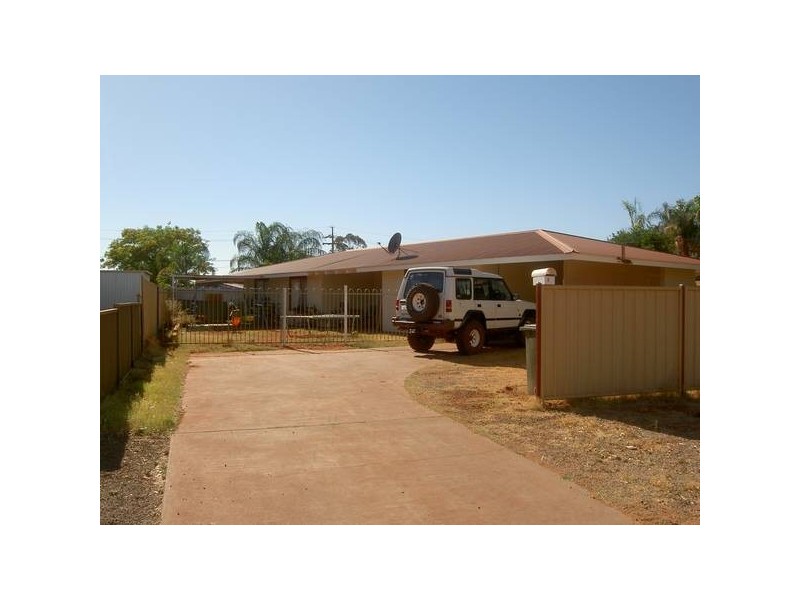 Selman Avenue, Newman WA 6753