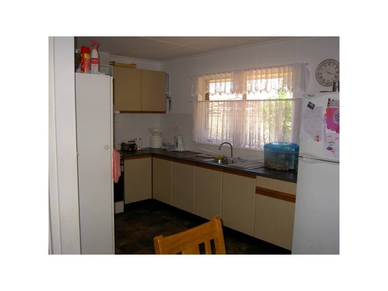 Selman Avenue, Newman WA 6753