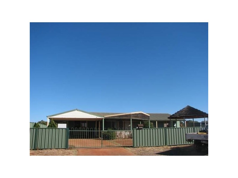 7 Knox Way, Newman WA 6753