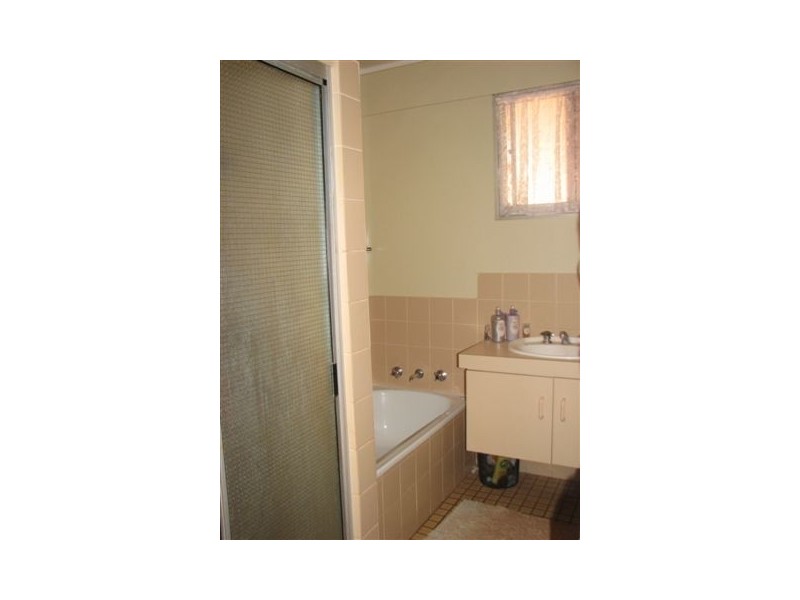 Trotman Avenue, Newman WA 6753