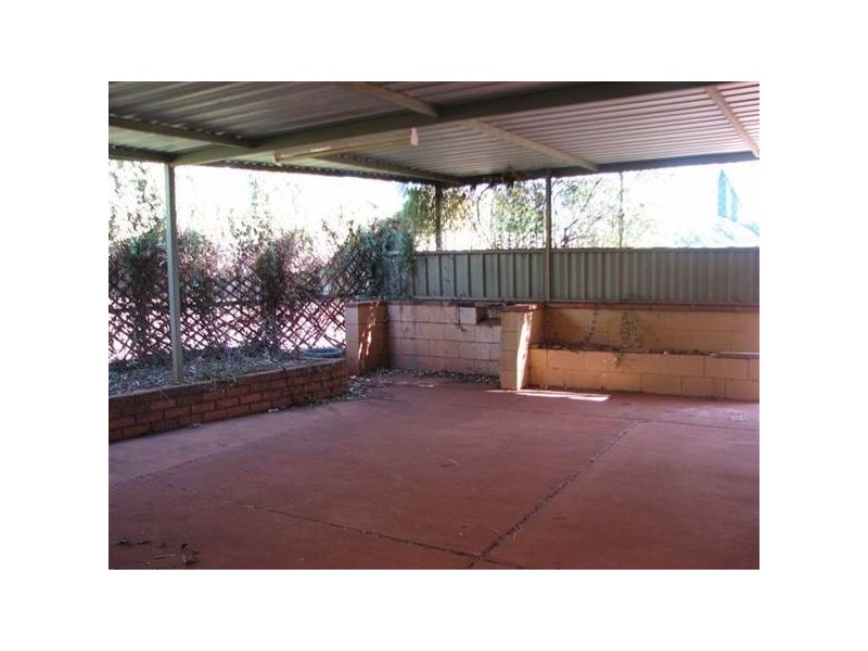 17A Warrambucca Crescent, Newman WA 6753