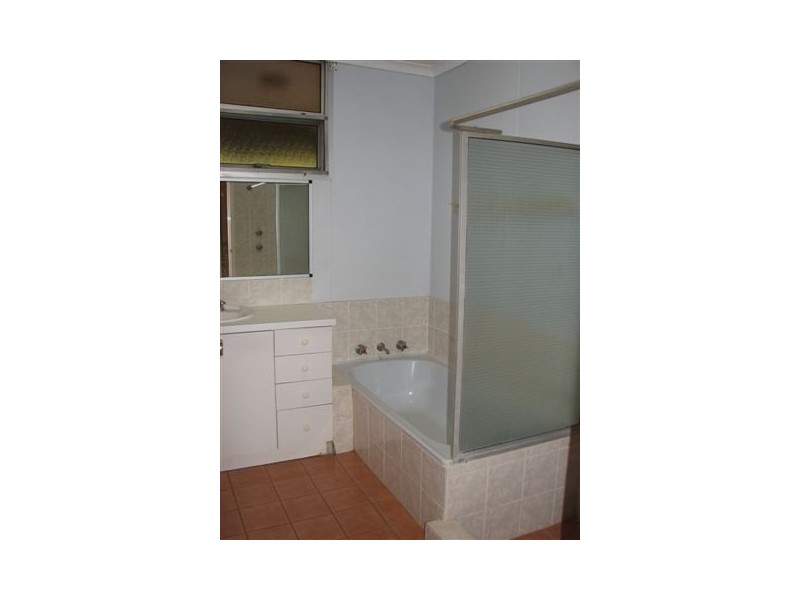 17A Warrambucca Crescent, Newman WA 6753