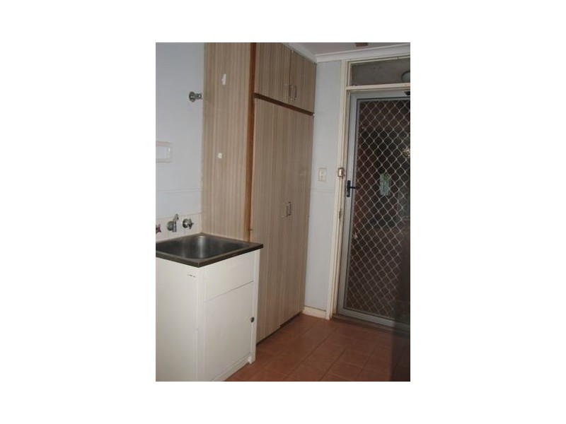 17A Warrambucca Crescent, Newman WA 6753