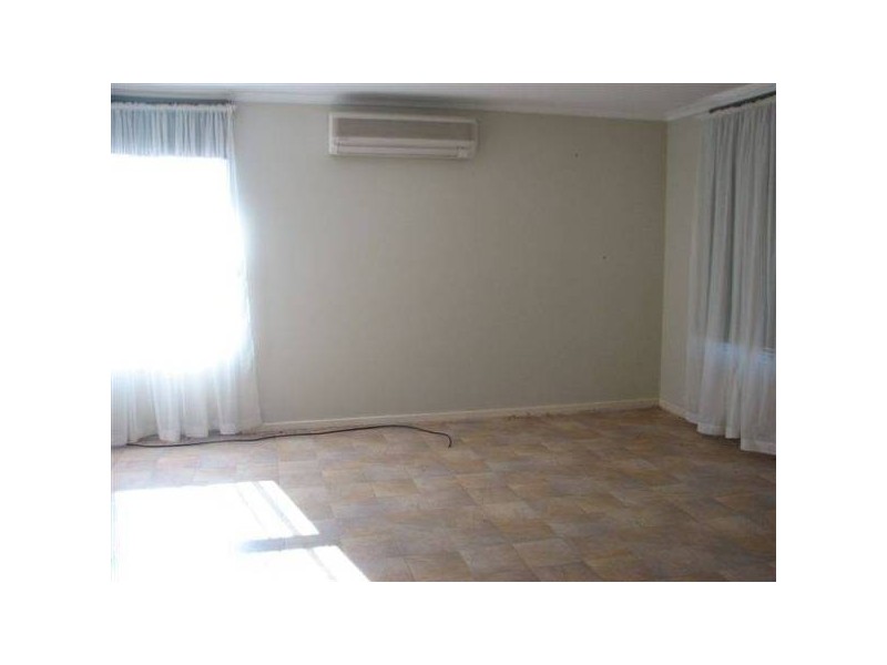 17A Warrambucca Crescent, Newman WA 6753