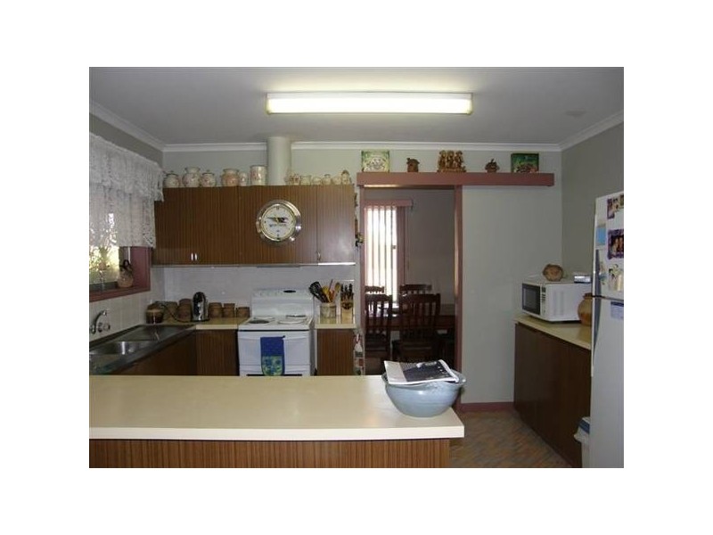 14 Yalberee Street, Newman WA 6753