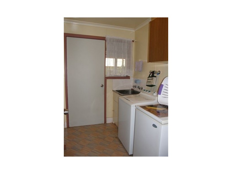 14 Yalberee Street, Newman WA 6753