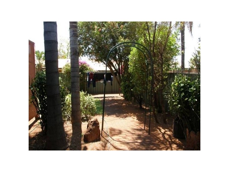 14 Yalberee Street, Newman WA 6753