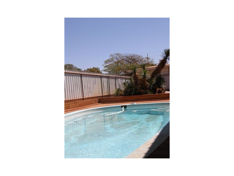 15 Trotman Street, Newman WA 6753