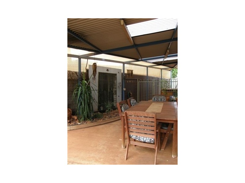 12 Giles Avenue, Newman WA 6753