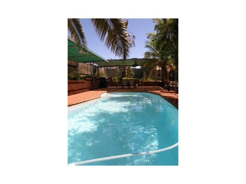 1 Mardee Street, Newman WA 6753