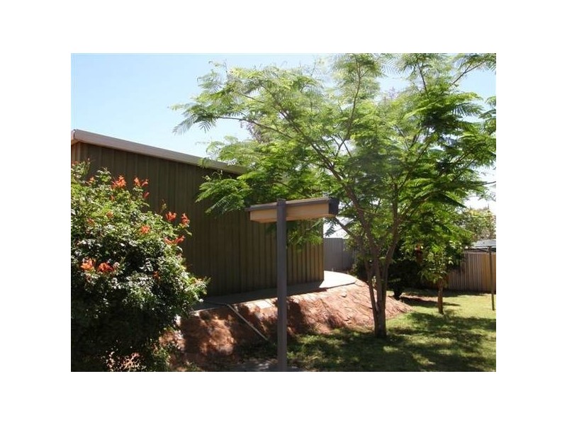 1 Mardee Street, Newman WA 6753