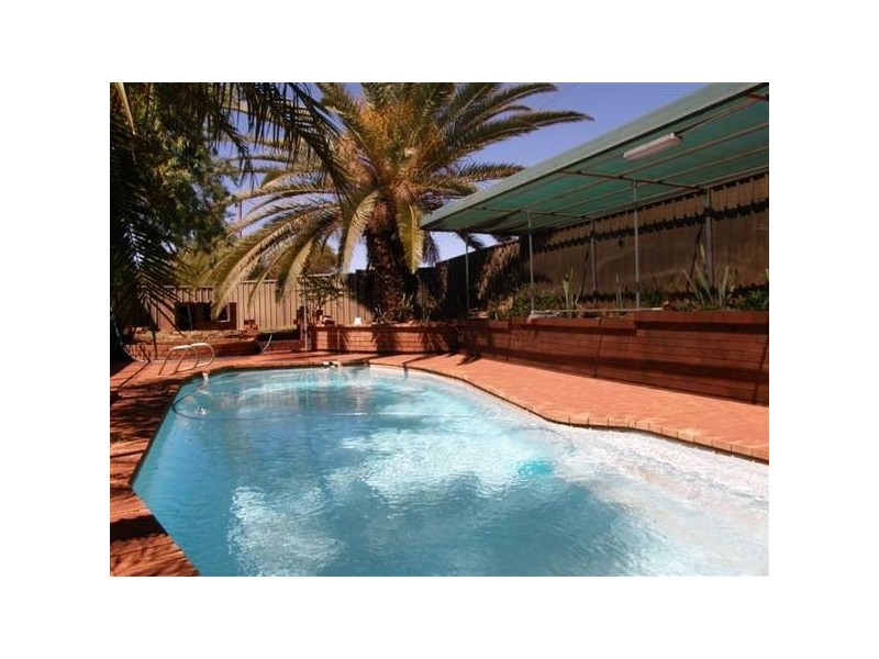 1 Mardee Street, Newman WA 6753