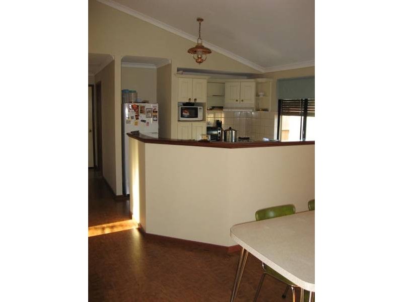 8 Sandpiper Avenue, South Hedland WA 6722