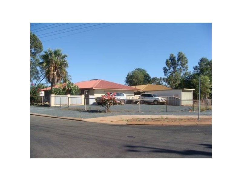 2 Trumpet Way, South Hedland WA 6722
