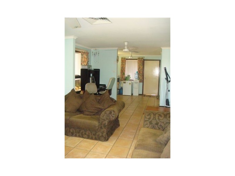 2 Trumpet Way, South Hedland WA 6722