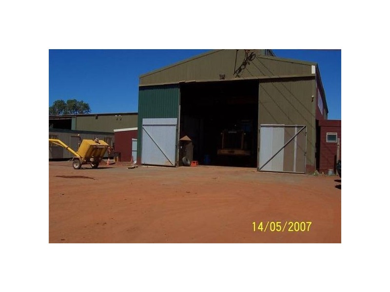 30 Pinnacles Street, Wedgefield WA 6721