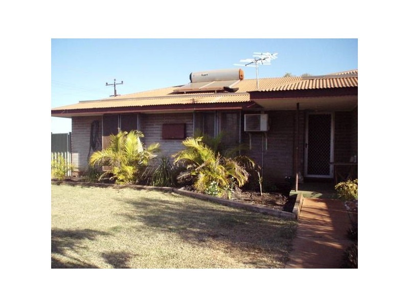 2 Banksia Street, South Hedland WA 6722