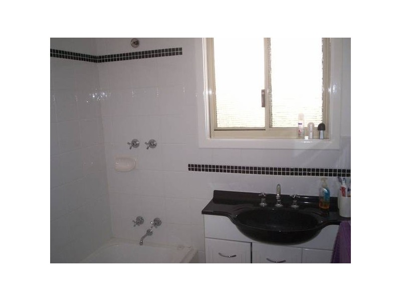 11 Lawson St, South Hedland WA 6722