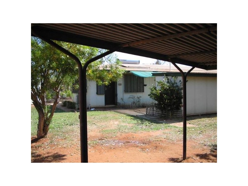 9 Logue Street, South Hedland WA 6722
