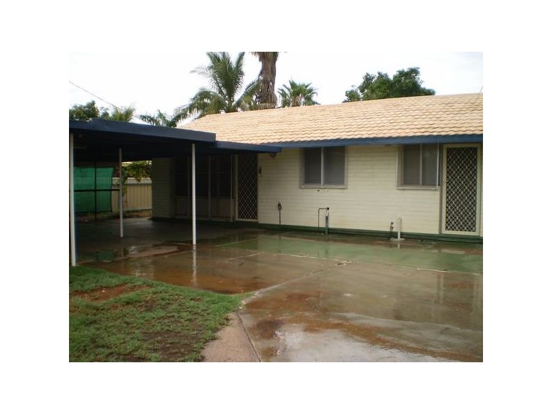 71 Limpet Cres, South Hedland WA 6722