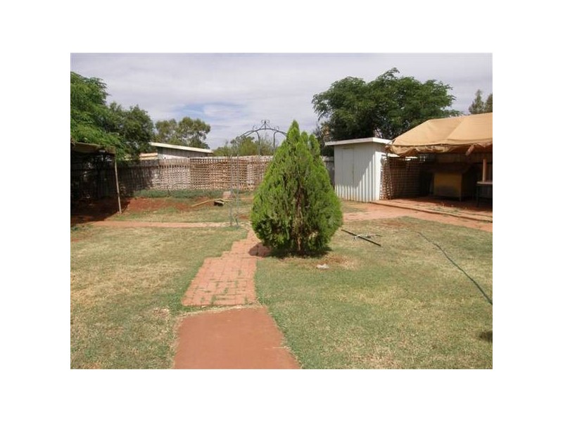 34 Warman Ave, Newman WA 6753