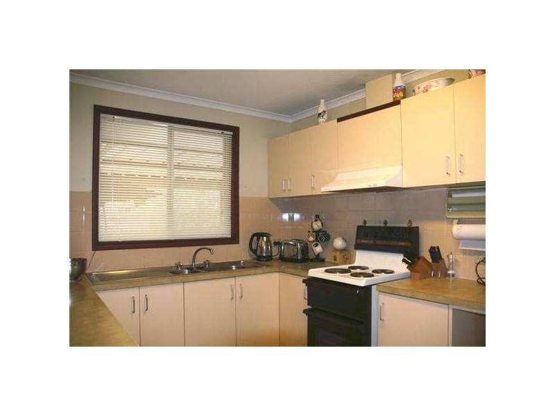 18 Kurrajong Crescent, Newman WA 6753