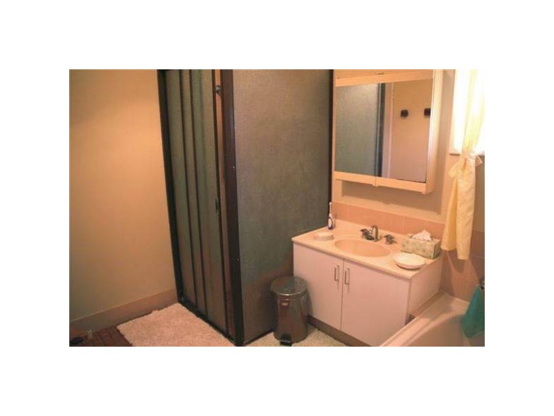 18 Kurrajong Crescent, Newman WA 6753