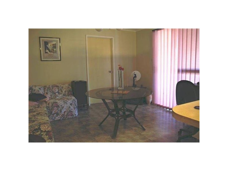 18 Kurrajong Crescent, Newman WA 6753