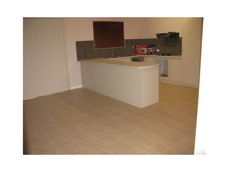 3 & 4/4 Reynolds Place, South Hedland WA 6722