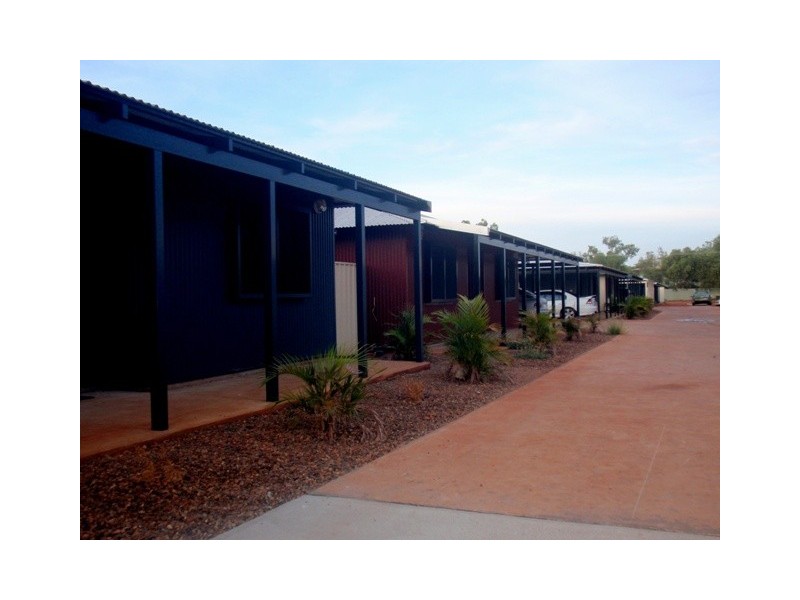 3 & 4/4 Reynolds Place, South Hedland WA 6722
