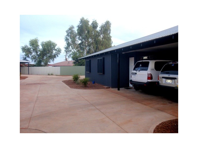 3 & 4/4 Reynolds Place, South Hedland WA 6722
