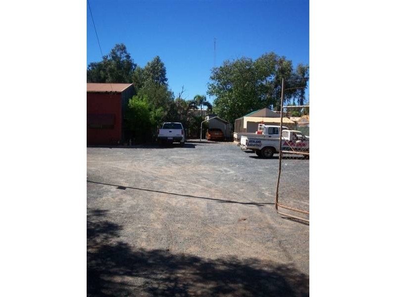 4 Yanana Street, Wedgefield WA 6721