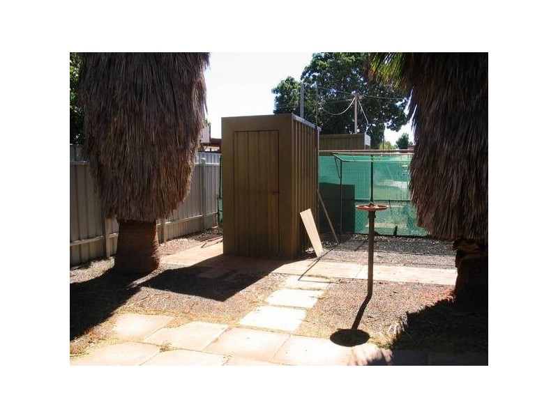 4b Eltona Way, South Hedland WA 6722