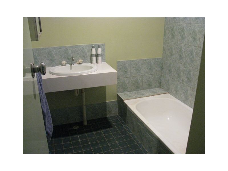 8B Eucla Close, South Hedland WA 6722