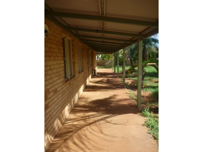 18 Beroona Loop, South Hedland WA 6722