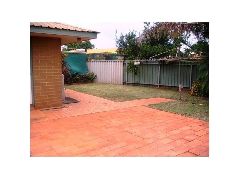 2 Etrema Loop, South Hedland WA 6722