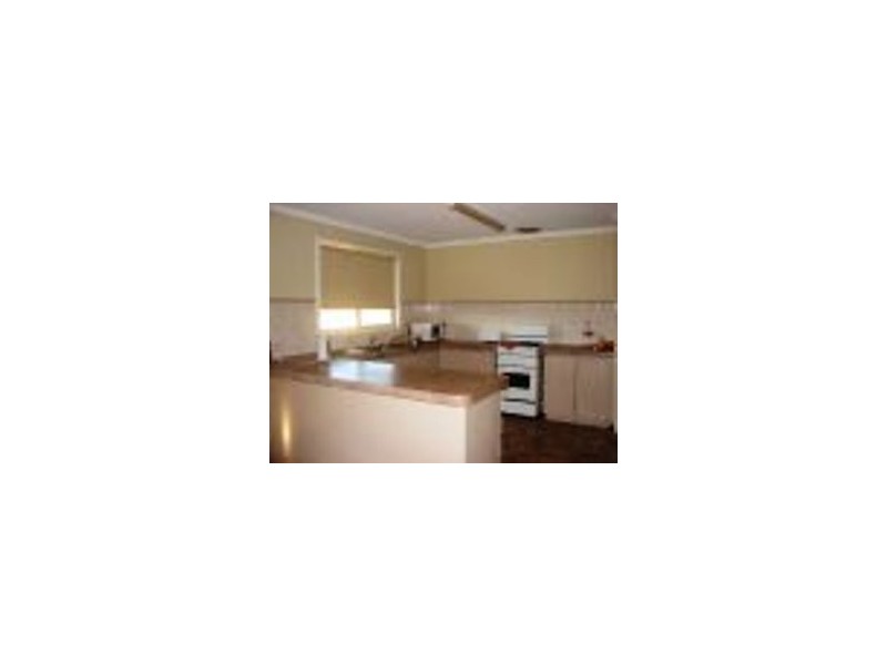 13 Armstrong St, Newman WA 6753