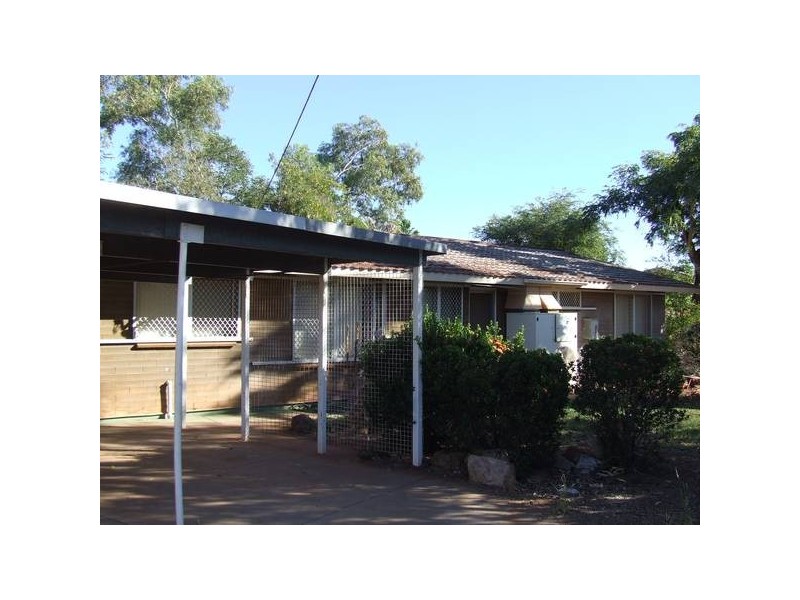 10 Graham Place, South Hedland WA 6722