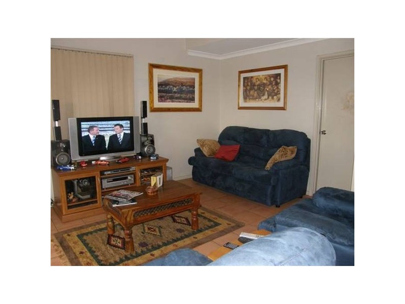 4/6 Nardoo Loop, Newman WA 6753