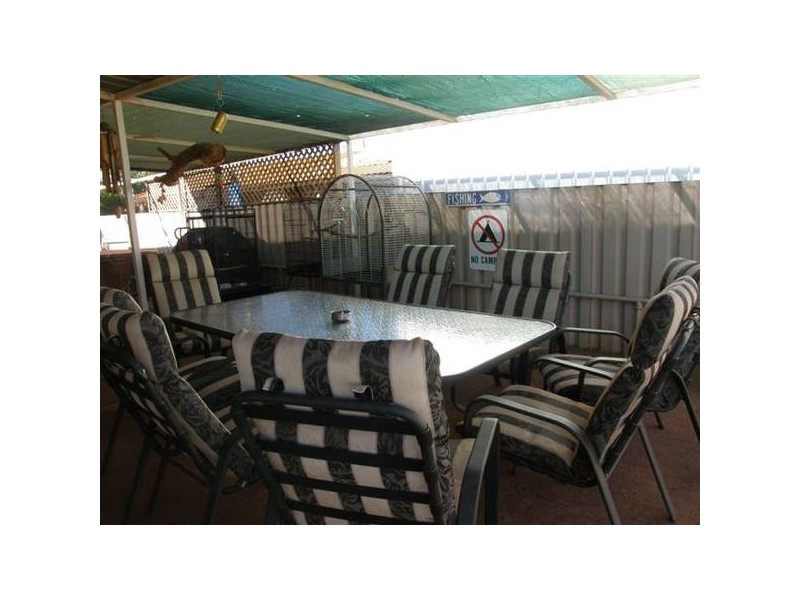 33 Gandawarra Crescent, Newman WA 6753