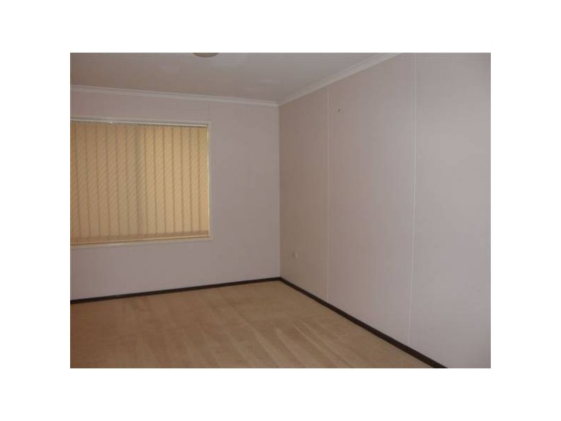 16 Barara, Newman WA 6753