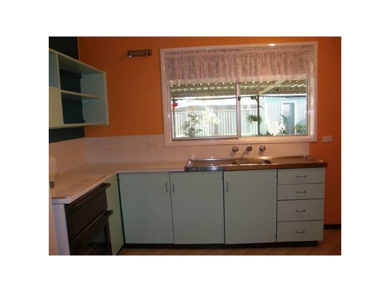 16 Barara, Newman WA 6753