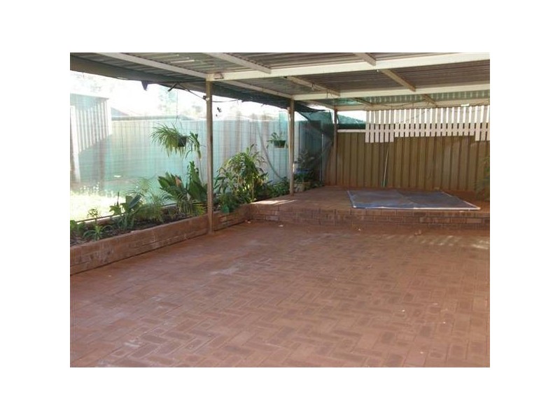 16 Barara, Newman WA 6753