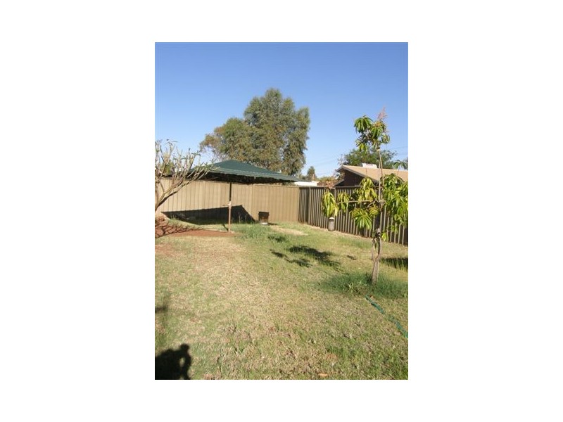 16 Barara, Newman WA 6753